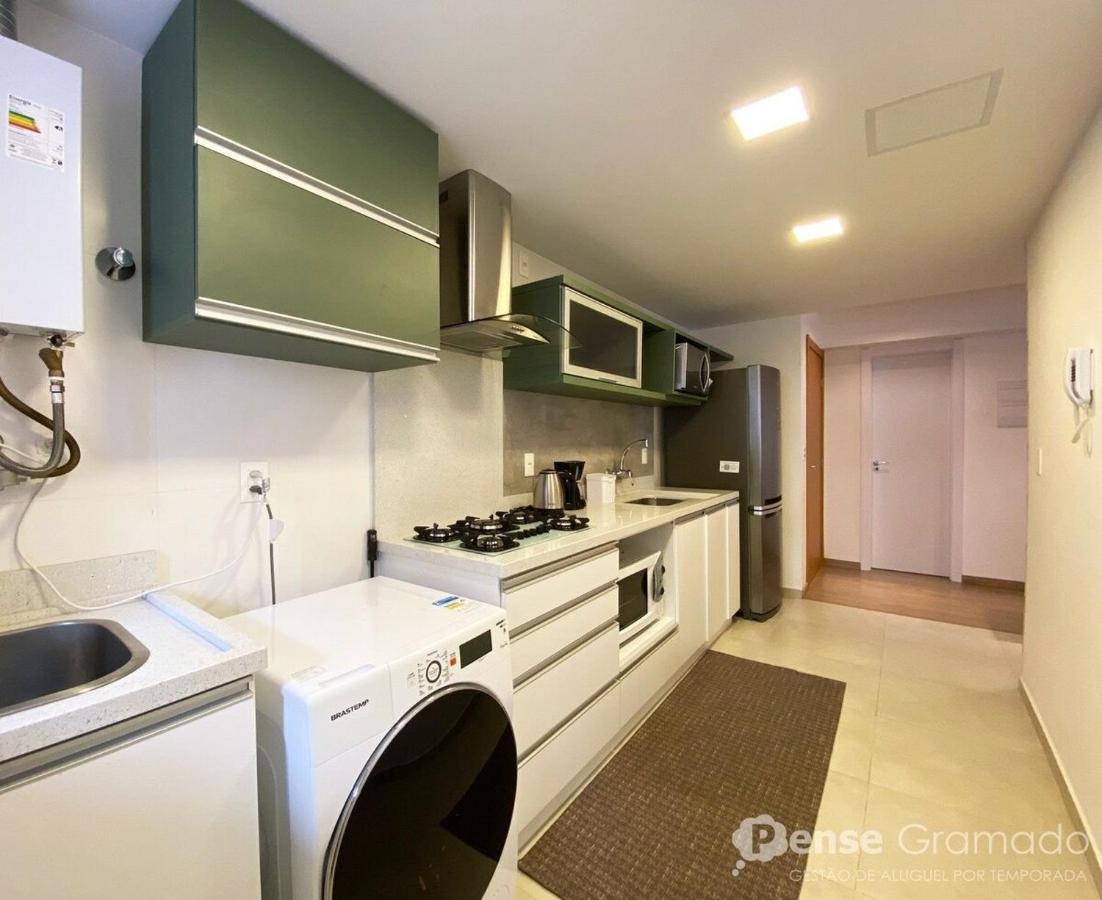 Apartamento 2 Suites - 650M Da Rua Coberta Gramado Exterior foto